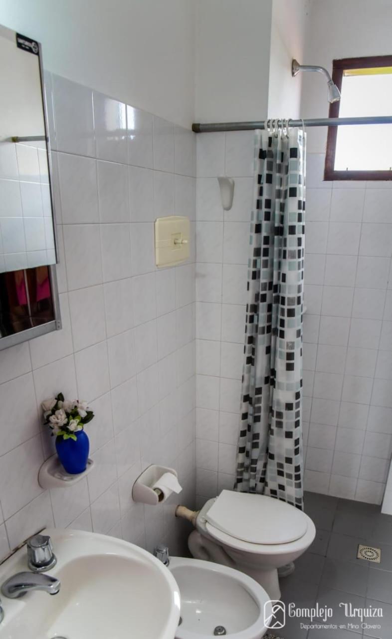 דירות מינה קלאוורו Complejo Urquiza Departamentos מראה חיצוני תמונה